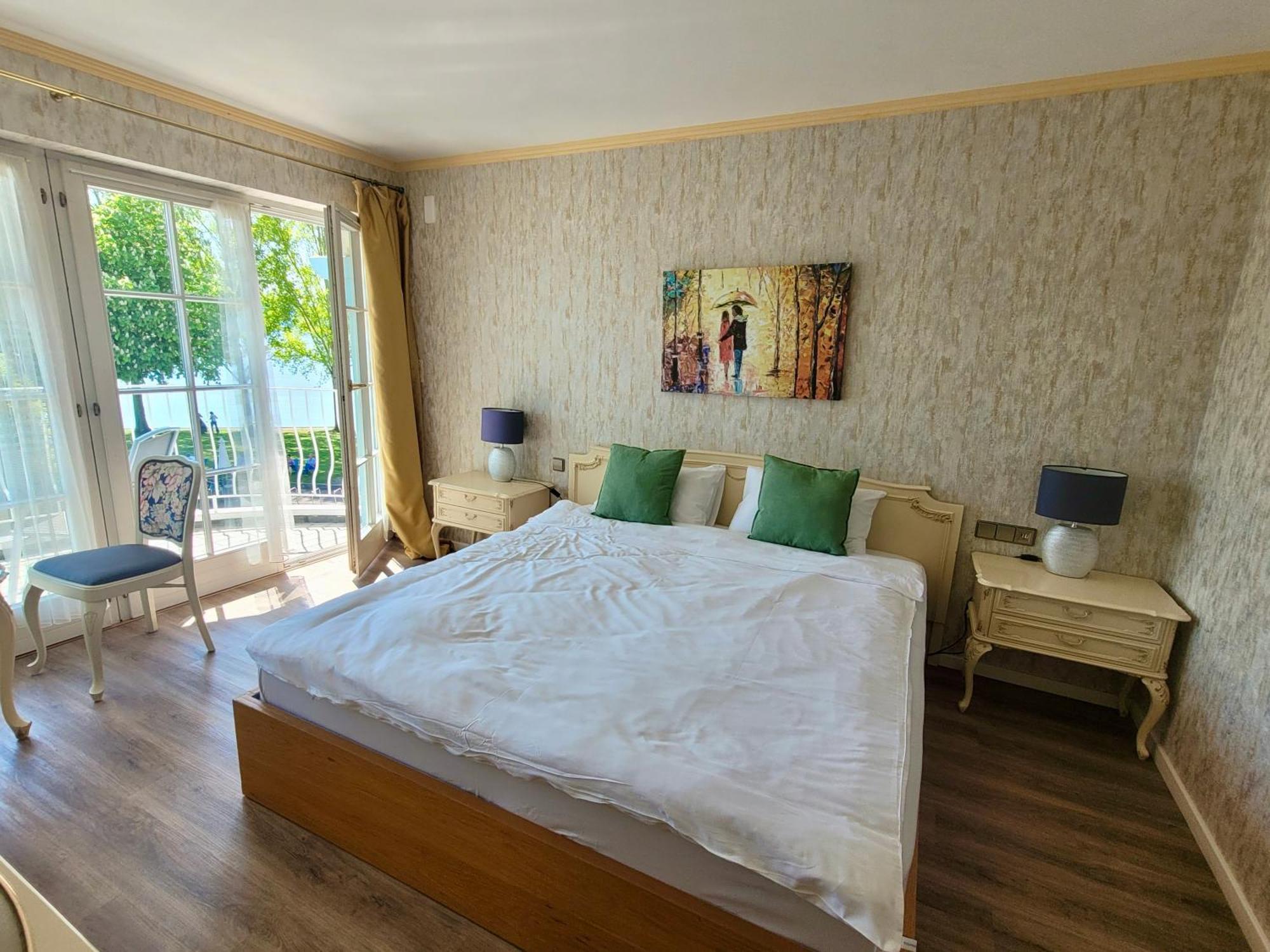 Отель See-hotel Seeschau - Direkt Am Bodenseeufer Райхенау
